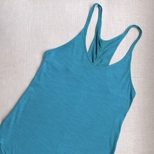 Cute turquoise Lululemon tank!